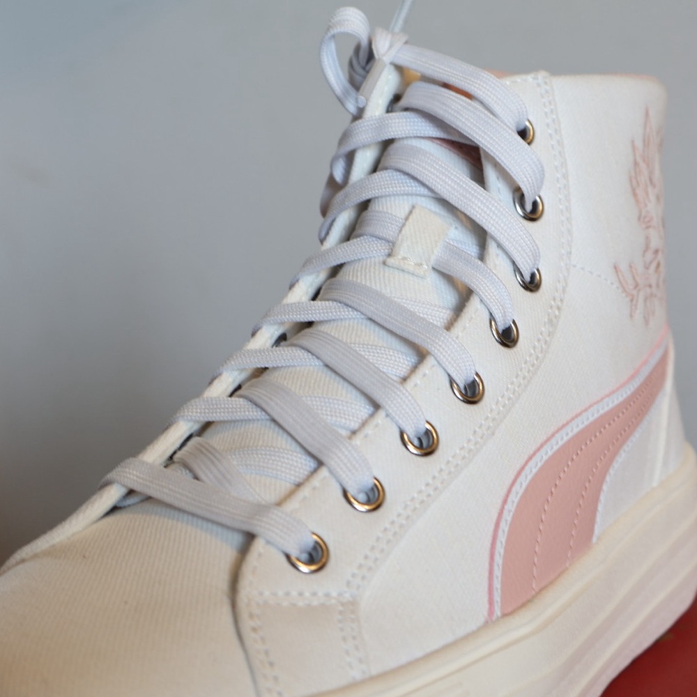 Puma Kaia 2.0 Novelty Flower Women's Mid Sneakers
Women's Mid Sneakers - Picture 9 of 9